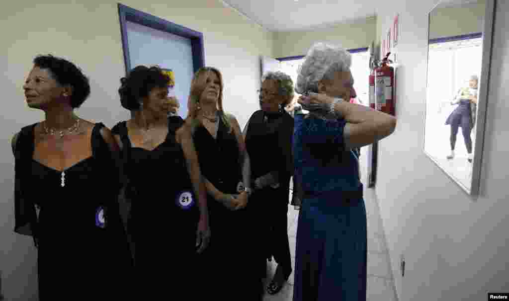 برازیل میں عمر رسیدہ خواتین کے مقابلہ حسن، یہ مقابلہ مدرز ڈے کی تقریبات کا حصہ ہے جو 12 مئی کو منایا جائے گا۔&nbsp;&nbsp; &nbsp; 