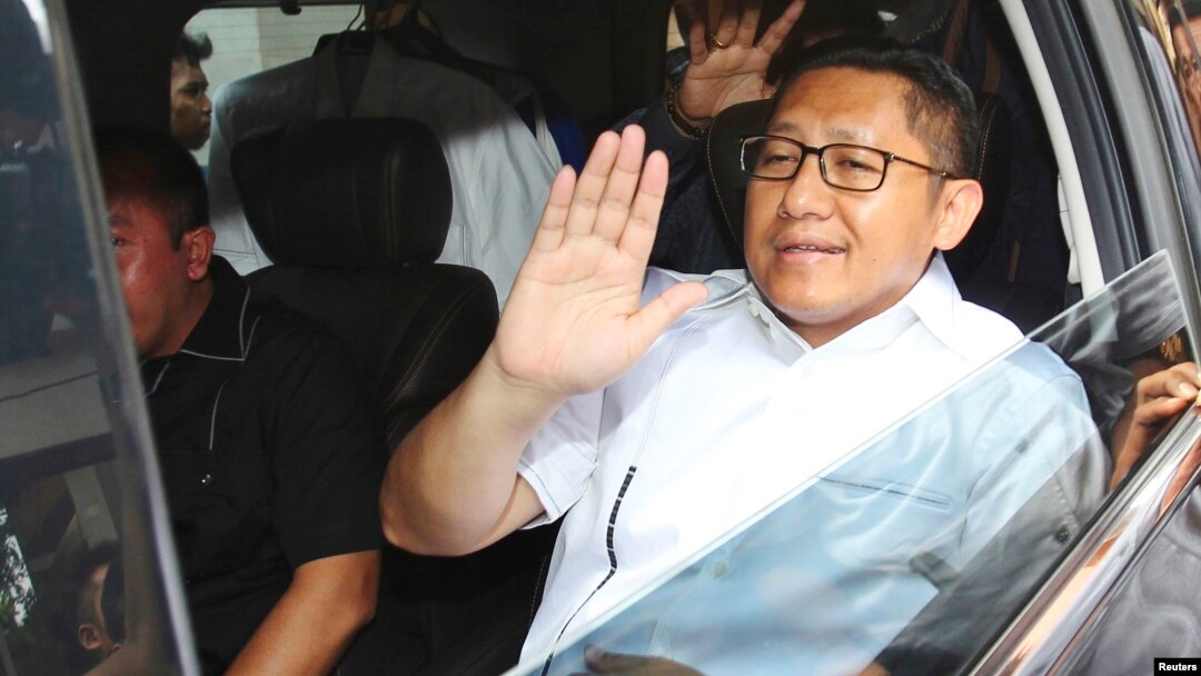 Anas Urbaningrum, mantan Ketua Umum Partai Demokrat resmi ditahan KPK dalam kasus korupsi Hambalang (foto: dok). 