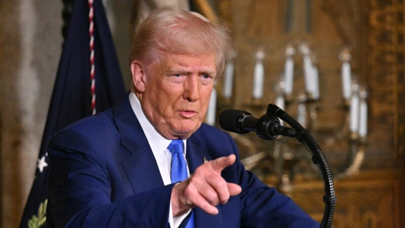 Trump qualifie le président ukrainien Zelensky de "dictateur sans élections"
