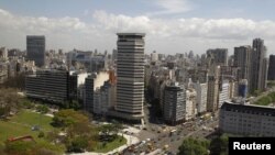 Los países más urbanizados están en el cono sur del continente, y se prevé que para el 2020 el 90% de la población vivirá en ciudades. 