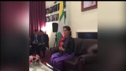 ပြည်ပရောက်မြန်မာတွေအပေါ် ကန့်သတ်ခွင့်လျှော့ဖို့ ဒေါ်စုပြော