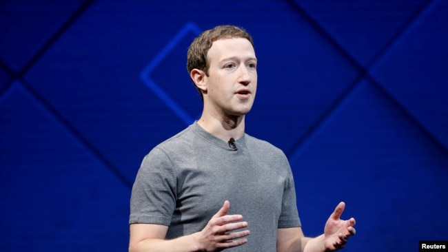 Mark Zucker, CEO de Facebook, habla en la Conferencia anual de desarrolladores de Facebook en San José, California, el año pasado.