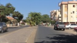 Trabalhadores da PGR na Namibe estao em greve - 1:19