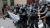 ہانگ کانگ میں پرتشدد مظاہرے، 120 مظاہرین گرفتار
