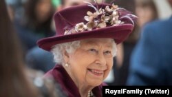Ratu Elizabeth II merayakan ulang tahunnya yang ke-95 di Istana Windsor. (Foto: Twitter/@RoyalFamily)
