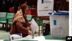 ژنێـک ده‌نگی خۆی له‌ هه‌ڵبژاردنه‌ په‌رله‌مانیـیه‌که‌ی 7 ی سێی عێراقدا ده‌دات