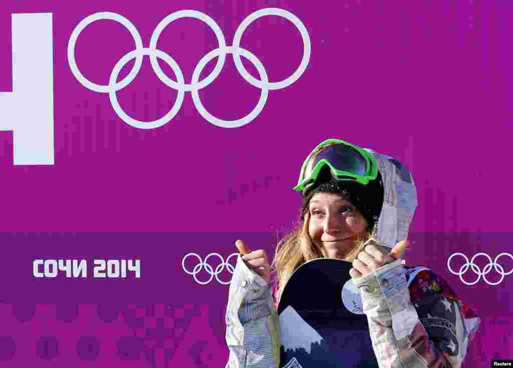 Amerikanka Jamie Anderson na finišu kvalifikacionog takmičenja snoubordera. Soči, 6. februar, 2014. 