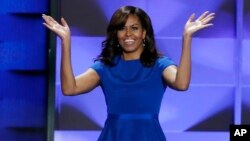 La primera dama, Michelle Obama, habló sobre sus hijas como la razón para votar por Hillary Clinton.