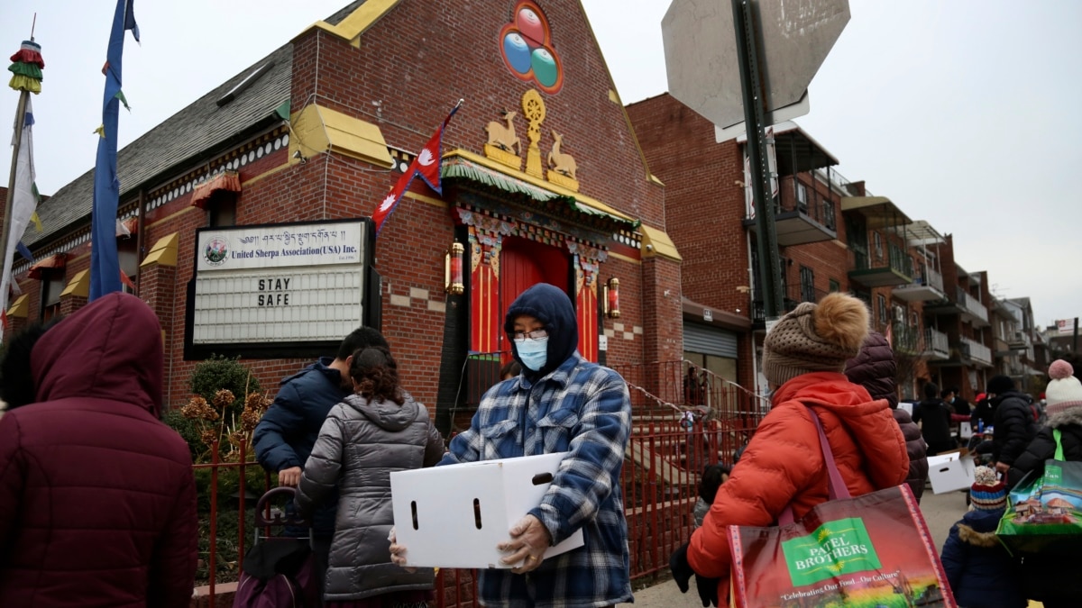 Buddhist Temple Provides Food for Community, Nepalese Students - Vimarsana News