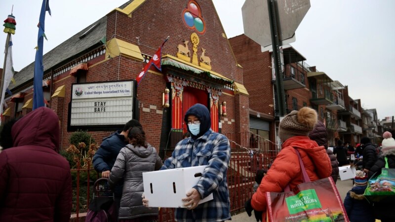 Buddhist Temple Provides Food for Community, Nepalese Students