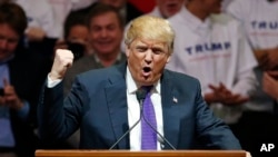 Ứng viên tổng thống đảng Cộng hòa Donald Trump phát biểu trong một cuộc vận động tranh cử tại Las Vegas, ngày 22/2/2016.