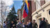 Venesuela muxolifati AQShdagi diplomatik mulkni nazoratiga olmoqda
