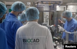 Лабораторія компанії BIOCAD у Санкт-Петербурзі, 20 травня, 2020 (REUTERS/Anton Vaganov)