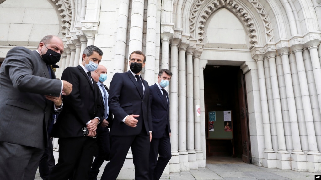 Francë, sulm me thikë në Nisë, vriten tre veta