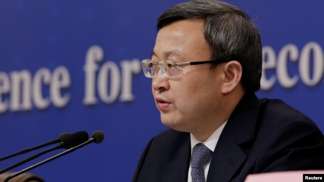 中国商务部副部长兼国际贸易谈判副代表王受文2019年3月9日在全国两会记者会上讲话。