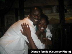 Alfred Olango and his sister Victoria.
