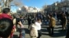 پلیس به معترضان مشهدی حمله کرد؛ آنها به اتهام «قصد تخریب اموال» بازداشت شدند