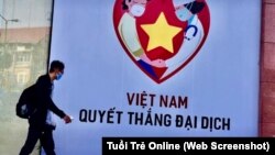 Một áp phích tuyên truyền cuộc chiến chống đại dịch COVID-19 ở Việt Nam. (Ảnh chụp màn hình Tuổi Trẻ Online)