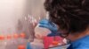 Istraživanje: Probna vakcina protiv uzročnika Kovida 19 sprečila zapaljenje pluća kod majmuna