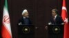 نشست مطبوعاتی حسن روحانی (چپ) و عبدالله گل رؤسای جمهوری ایران و ترکیه در آنکارا - ۱۹ خرداد ۱۳۹۳ 