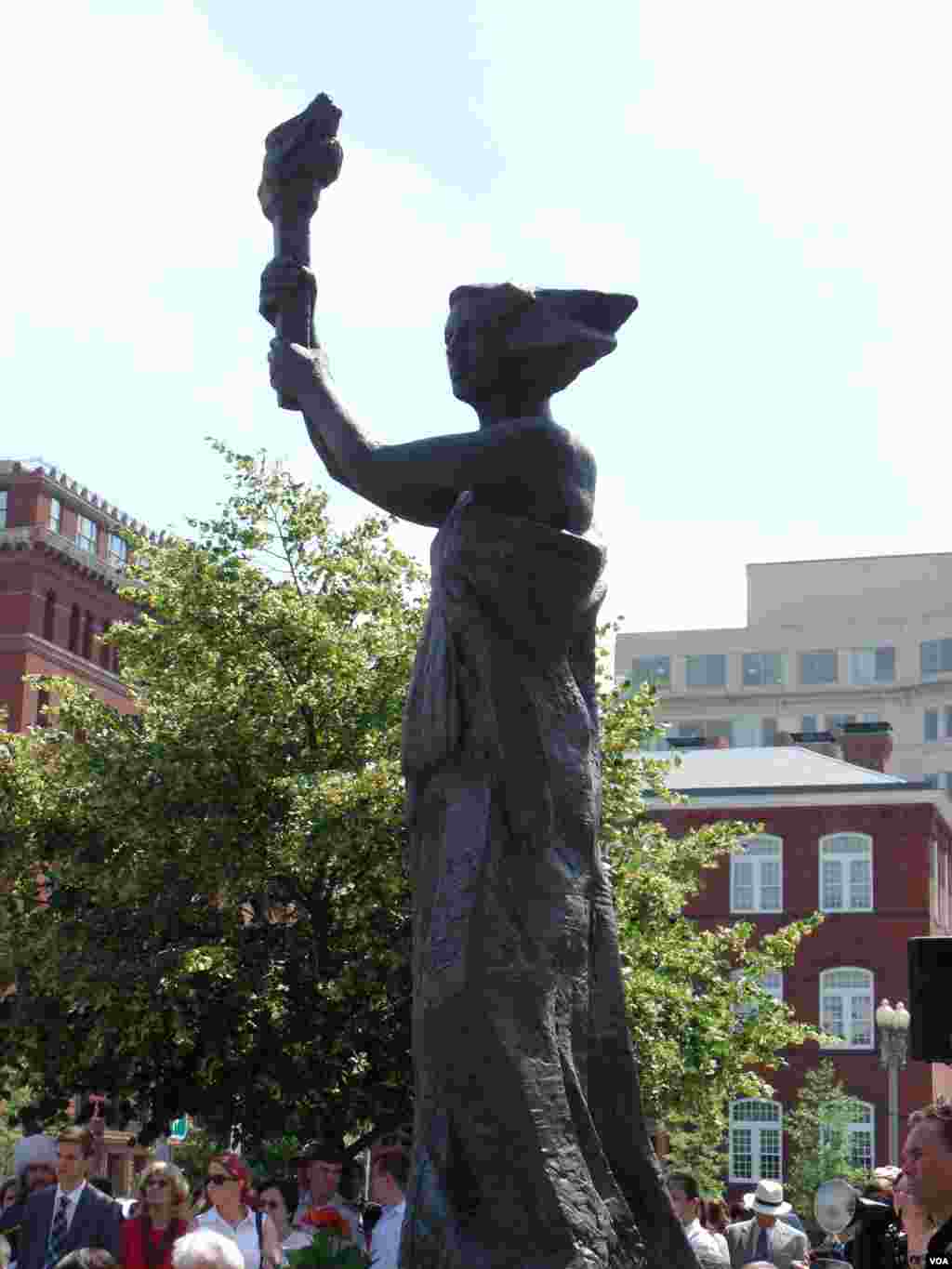 华盛顿共产主义受难者纪念广场民主女神像