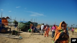 Nearly 200 families were moved here from the city, following a forced eviction at Borei Keila, a Phnom Penh neighborhood slated for development by the company Phan Imex.