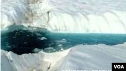 La isla de hielo que se desprendió del glaciar Petermann de Groenlandia es cuatro veces más grande que la isla de Manhattan, Nueva York.