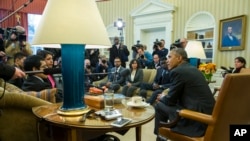 نشست روز چهارشنبه اوباما با گروهی که شامل فرمان ریاست جمهوری در مورد مهاجرت شده اند