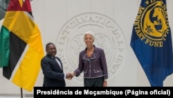 Filipe Nyusi, Presidente de Moçambique, e Christine Lagarde, directora-geral do FMI, Washington, 