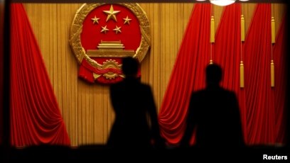 习近平开创无限期执政新纪元被指袁世凯后一大丑闻