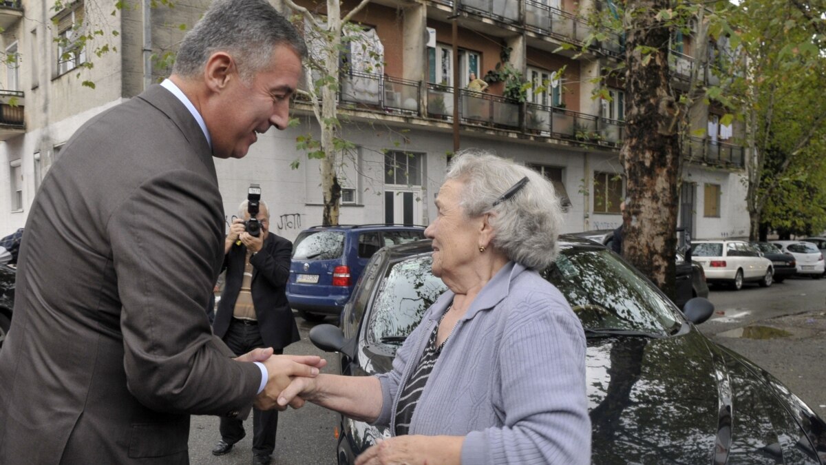 Montenegro Ruling Party Set to Keep Power