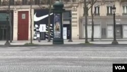 Paris'in Ünlü Champs Elysees Caddesi Boşaldı