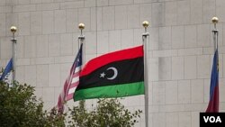Bendera Baru Libya berkibar di halaman markas besar PBB selama berlangsungnya Sidang Umum ke 66 di New York (20/9).