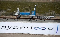 لاس ویگاس میں ہائیپرلوپ کا نمائشی تجربہ کیا جا رہا ہے۔ فایل فوٹو