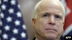 Thượng nghị sĩ McCain bày tỏ lạc quan một cách dè dặt là vụ xét xử các tổ chức phi chính phủ Mỹ sẽ sớm được giải quyết