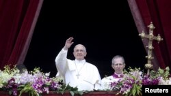 Papa Franjo u Vatikanu, 5. april 2015. (REUTERS/Alessandro Bianchi) 