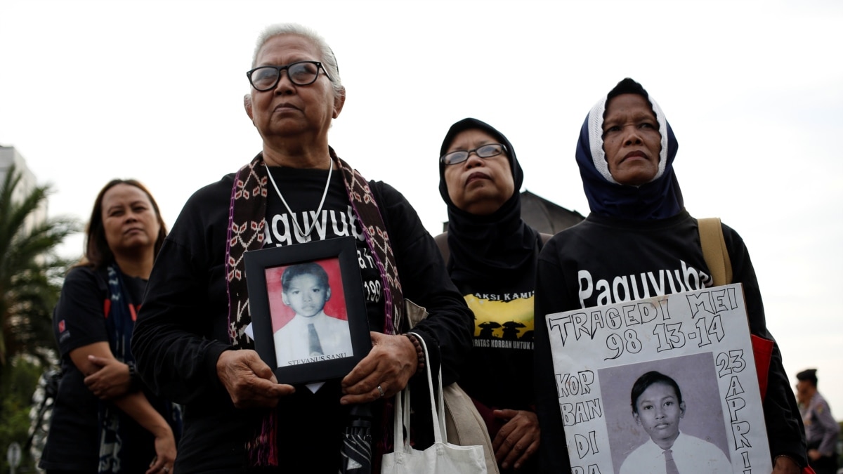 Penyelesaian Kasus Pelanggaran HAM Berat Masa Lalu Secara Non Yudisial ...