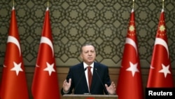 Presiden Turki Recep Tayyip Erdogan di Isnatan Kepresidenan di Ankara, Turki, 26 Oktober 2016 (Foto: dok). 
