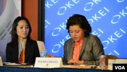 미국 워싱턴 소재 한미경제연구소(KEI)가 16일 주최한 중국 정부의 '일대일로' 정책과 한국의 '유라시아 이니셔티브' 에 관한 토론회에서 발비나 황 미 조지타운대학 교수(오른쪽)가 주제발표를 했다.