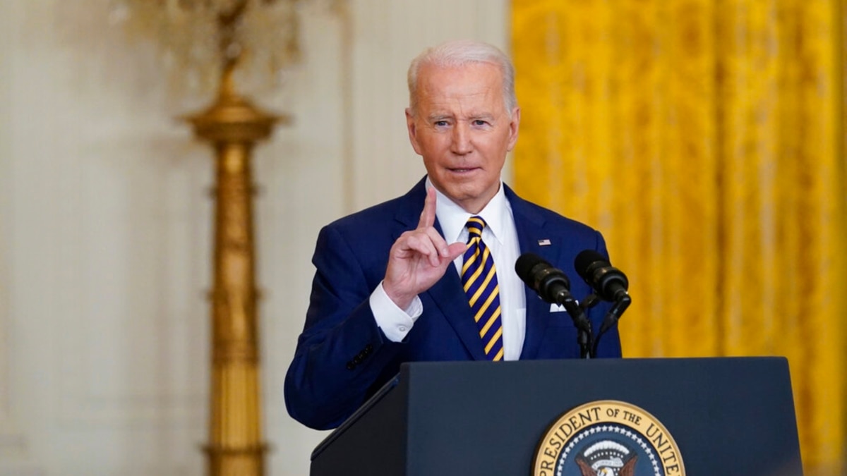 Aprobación de Biden en 43% al cumplir primer año en la Casa Blanca
