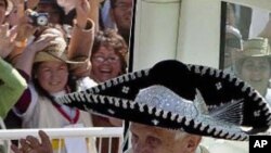 Papa Bento XVI em digressão pela América Latina (Foto de visita ao México)