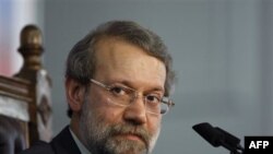 Ông Ali Larijani đến Abu Dhabi để tham dự hội nghị Liên hiệp Quốc hội Hồi giáo