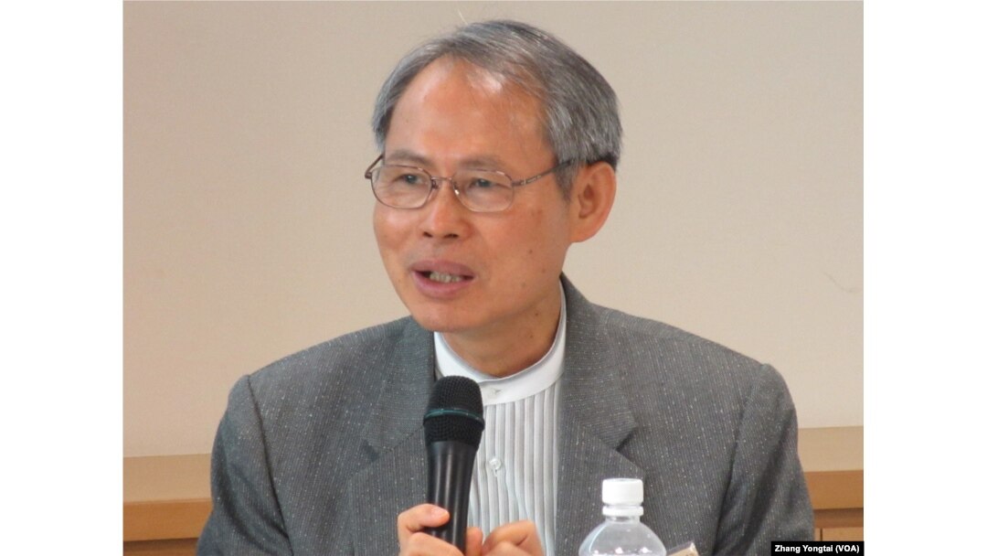 台灣國家政策研究院資深顧問蘇進強 (美國之音張永泰拍攝)