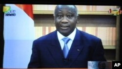 Rais Laurent Gbagbo wakati alipolihutubia taifa na kusisitiza kuwa ni rais halali nchini humo, 21 Dec 2010