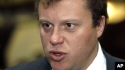 The head of Russian Mirax construction group Sergei Polonsky seen during the Global Investment & Finance Forum in Moscow, Russia, Monday, March 2, 2009. (AP Photo/Mikhail Metzel)