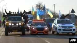 Під час візиту Автомайдану до «Межигір’я» 29 грудня 2013 року
