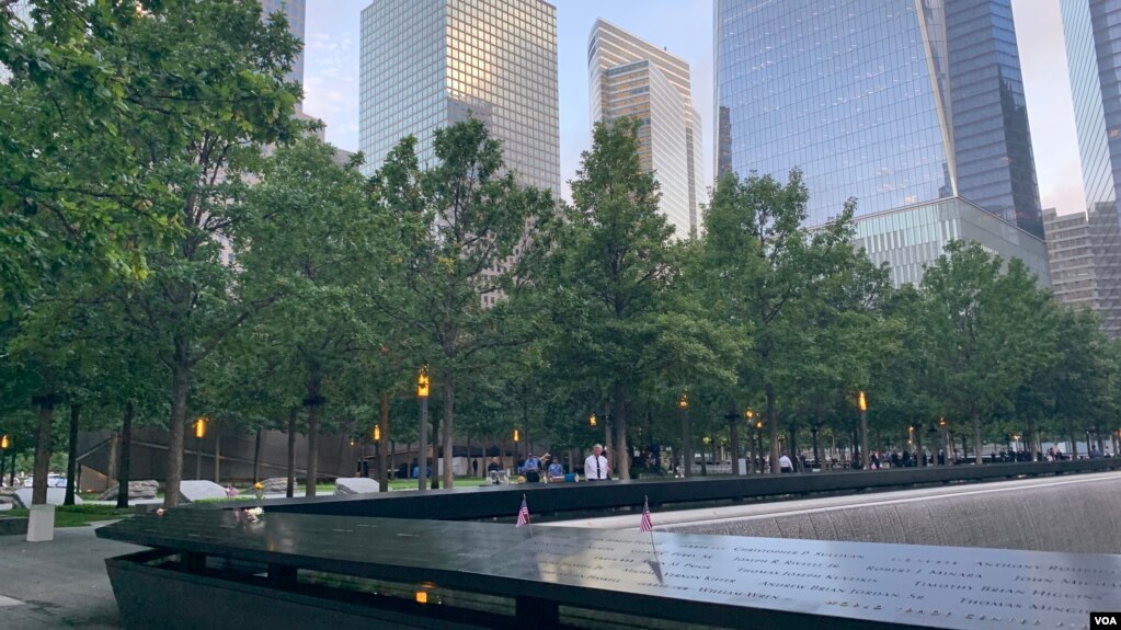 Los homenajes se realizan en la plaza conmemorativa en el sitio del&nbsp;World Trade Center&nbsp;en la ciudad de Nueva York, en el Pentágono, en las afueras de Washington, D.C. 