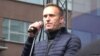 Dalam Kondisi Koma, Pengecam Kremlin Navalny akan Diterbangkan ke Jerman