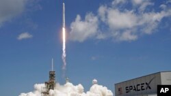 A Falcon 9 SpaceX rocket launches from pad 39A at the Kennedy Space Center in Cape Canaveral, Fla., Aug. 14, 2017. The mission of the spacecraft is a cargo and supply delivery to the International Space Station. 