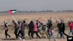 از آغاز تظاهرات فلسطینیان در امتداد مرزهای مشترک با اسرائیل در هفته قبل تا کنون ۲۲ نفر کشته شده اند.